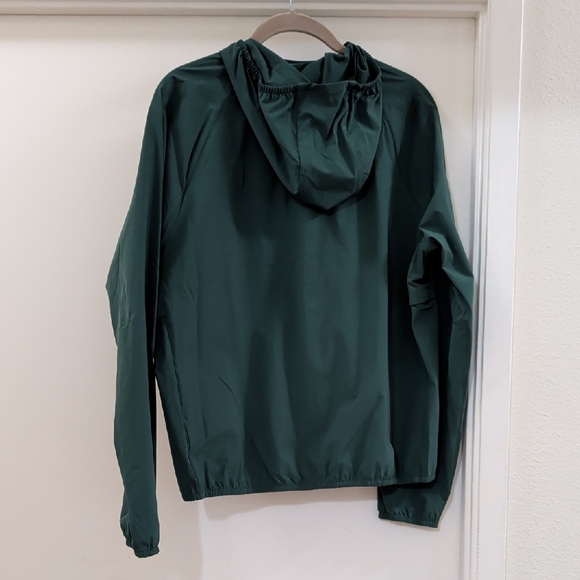 Vuori Renew Trainer Shell Viridian NWT - Picture 4 of 8